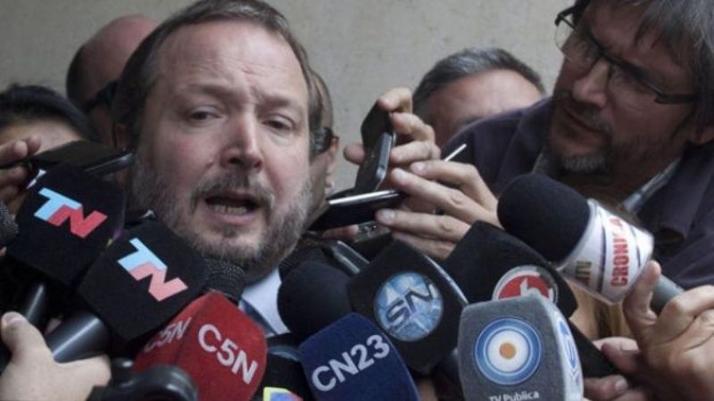 Sabbatella denunció penalmente a Cablevisión