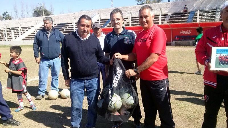 Emotivo final de la Copa Confraternidad con la filial de Newell’s en México