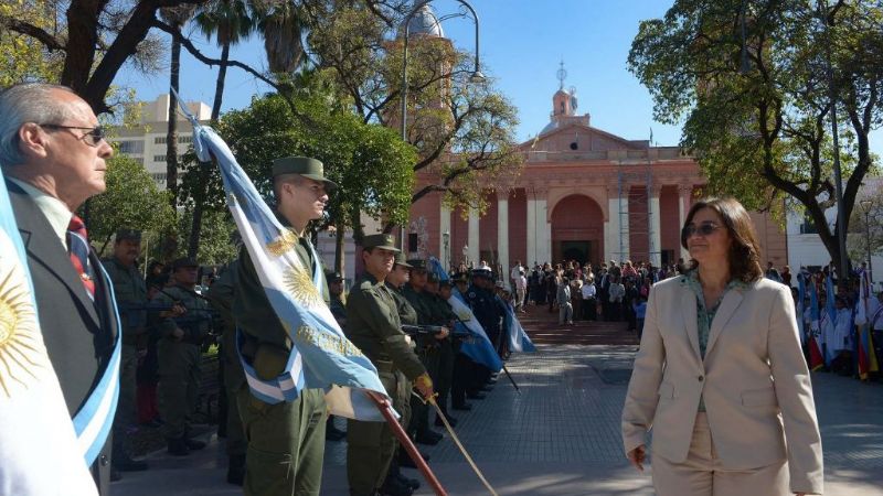Lucía presidió el homenaje a San Martín