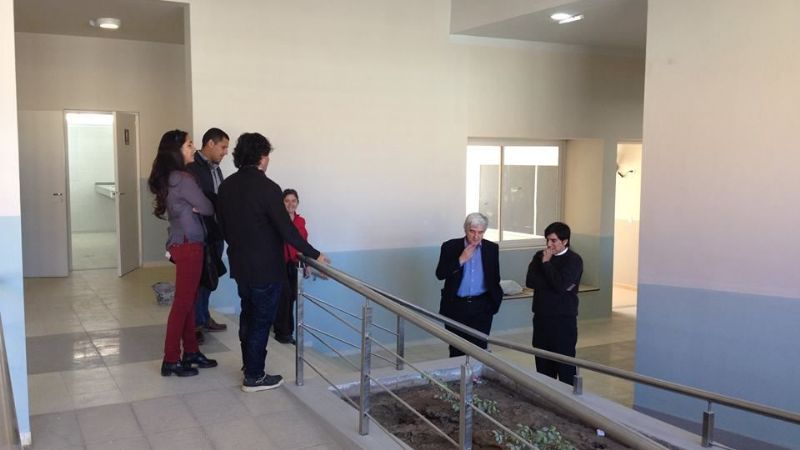 Corpacci inaugura una escuela