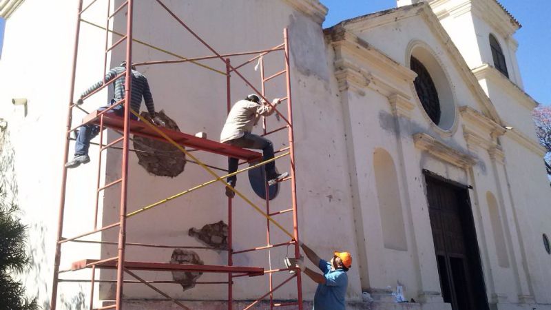Refaccionan el templo de San José, en FME