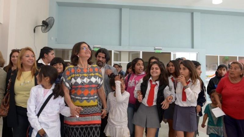 Lucia inauguró el nuevo edificio de la escuela secundaria “Hipólito Yrigoyen”