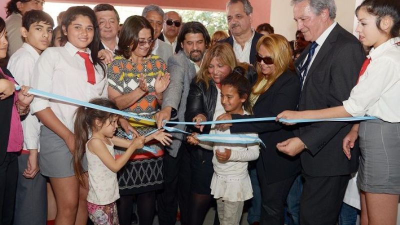 Lucia inauguró el nuevo edificio de la escuela secundaria “Hipólito Yrigoyen”