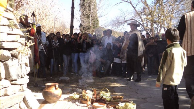Se realizó la tradicional ceremonia a la Pachamama en San José