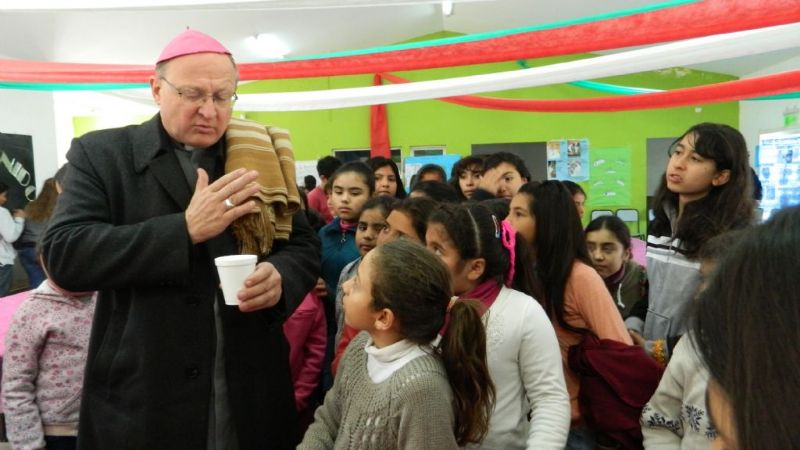 Los chicos de la catequesis de San Jorge compartieron un encuentro con el Obispo