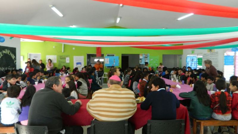 Los chicos de la catequesis de San Jorge compartieron un encuentro con el Obispo