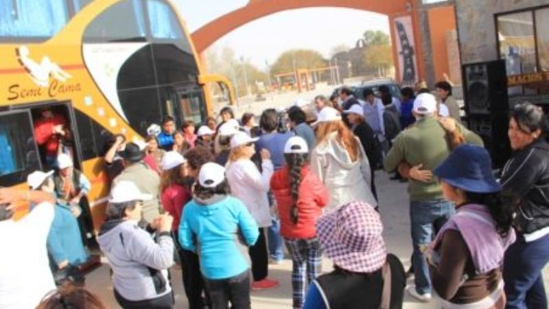 Recepción a peregrinos de Caleta Olivia