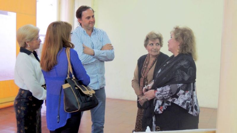 Mera con los jubilados de la Asociación Catamarca en su 36 º aniversario