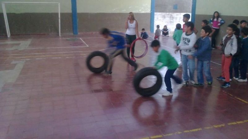 Fiesta del día del niño en el Polideportivo de las 1000 Viviendas