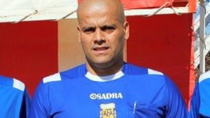 San Lorenzo y Aconquija, el domingo, a las 16  y 19 hs., respectivamente