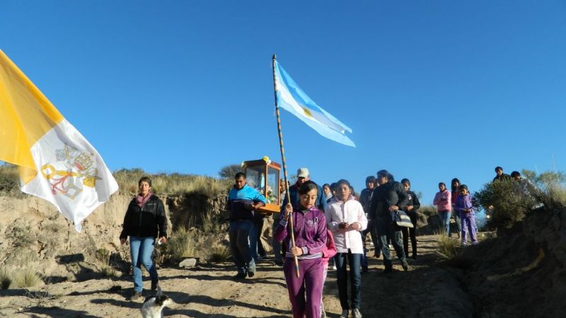 Urbanc visitó alrededor de diez comunidades en el distrito de Aconquija