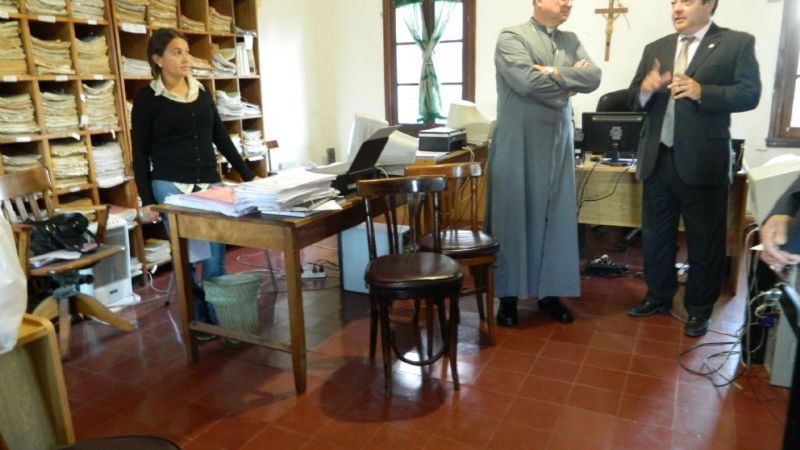 El Obispo visitó las escuelas de Malli y Huaco y se reunió con municipales y catequistas