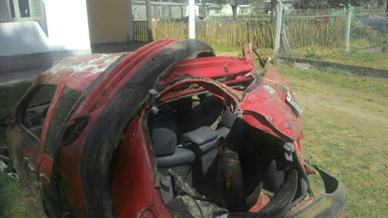 Jovenes catamarqueños volcaron en Tucumán