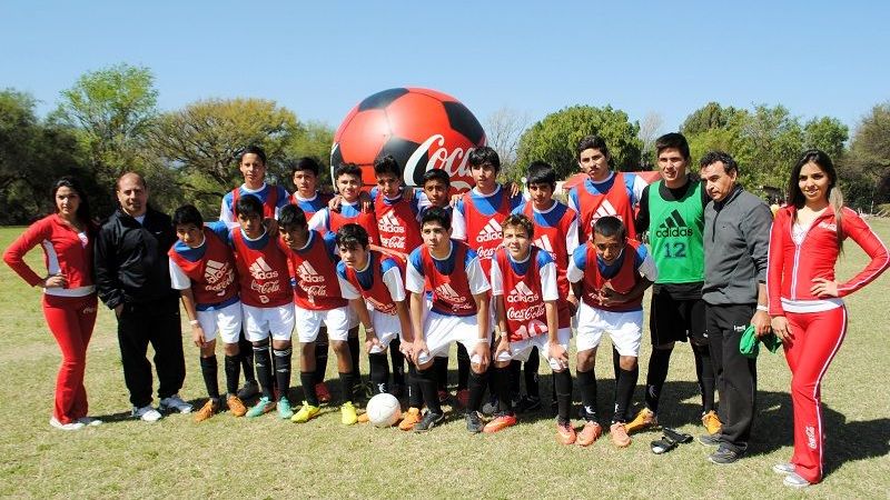 La Copa “Coca Cola” tiene los primero clasificados a 8vos. de final