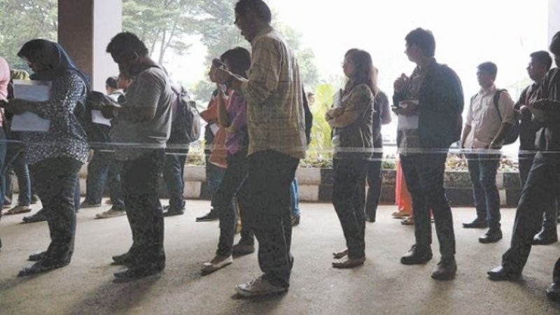 En los primeros seis meses ya se destruyeron 404 mil empleos