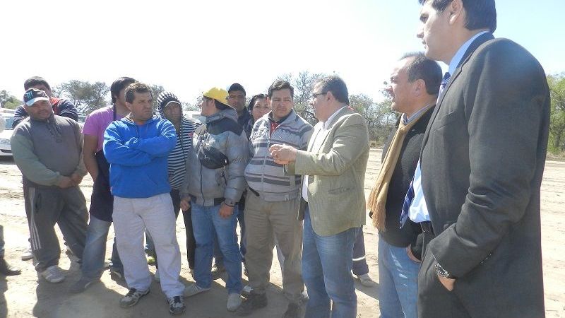 Jalil y feriantes recorrieron el nuevo predio del Mercado de Abasto