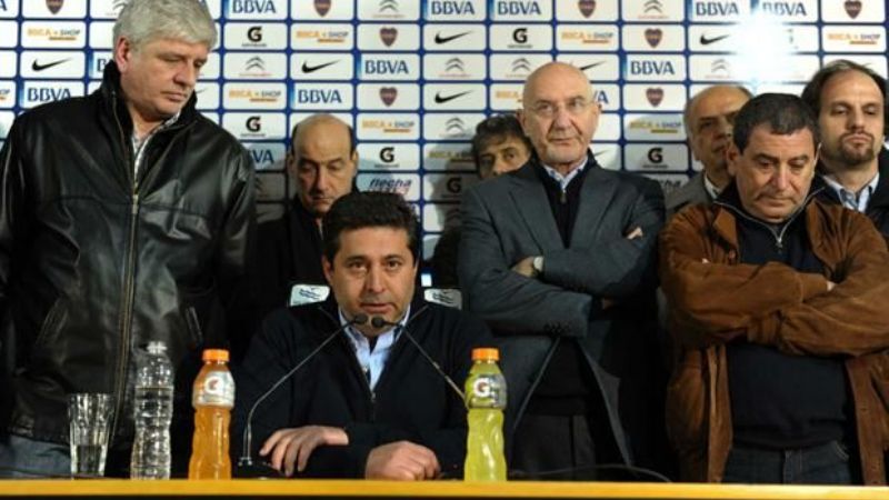 Crisis en Boca: la dirigencia echó a Carlos Bianchi