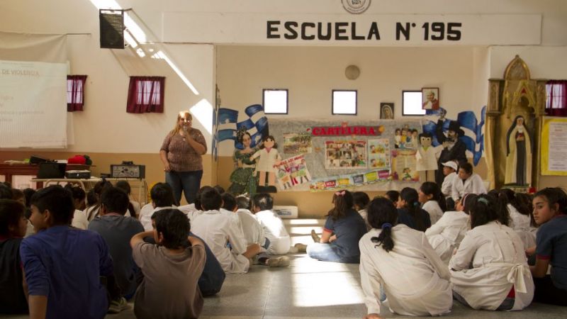 Sensibilizaron sobre violencia de género en ámbitos educativos