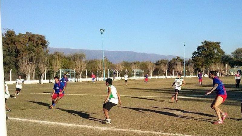 Buen ensayo “Santo”, que le ganó 5-1 a Los Sureños