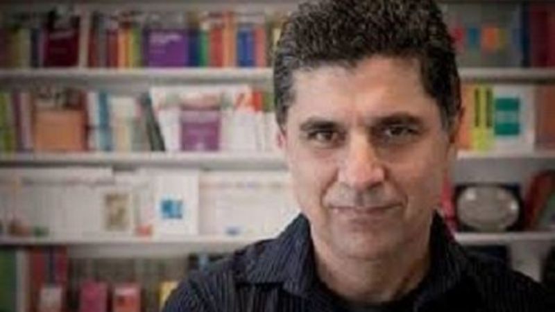 Alberto Rojo, el científico que relatará la historia de la física en 13 canciones