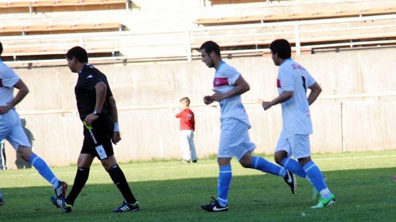Aconquija estrenó cancha con triunfo en la “Perla del Oeste”