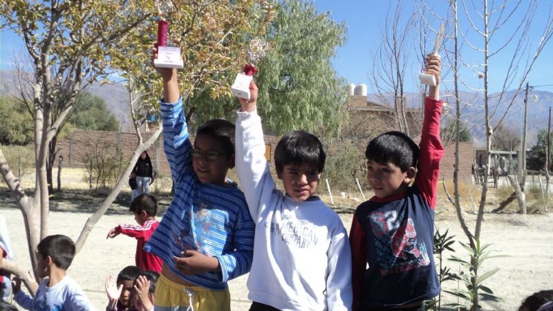 Los niños corrieron la tradicional maratón de San Cayetano