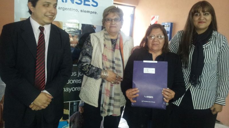 Un total de 68.009 jubilados y pensionados catamarqueños cobrarán el aumento del 17,21%