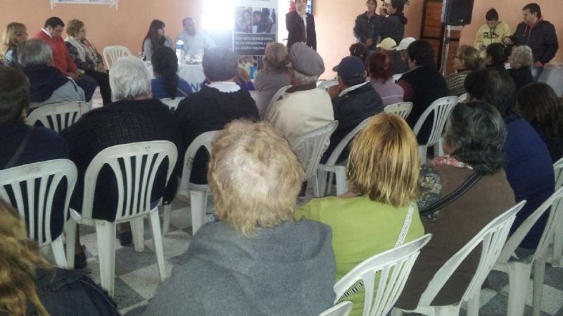 Un total de 68.009 jubilados y pensionados catamarqueños cobrarán el aumento del 17,21%