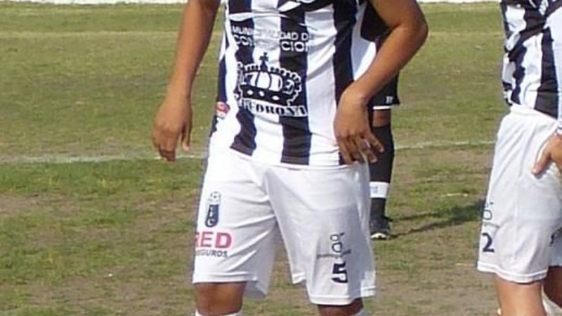 “El Tucu” Escacena se pondría la de Villa Cubas