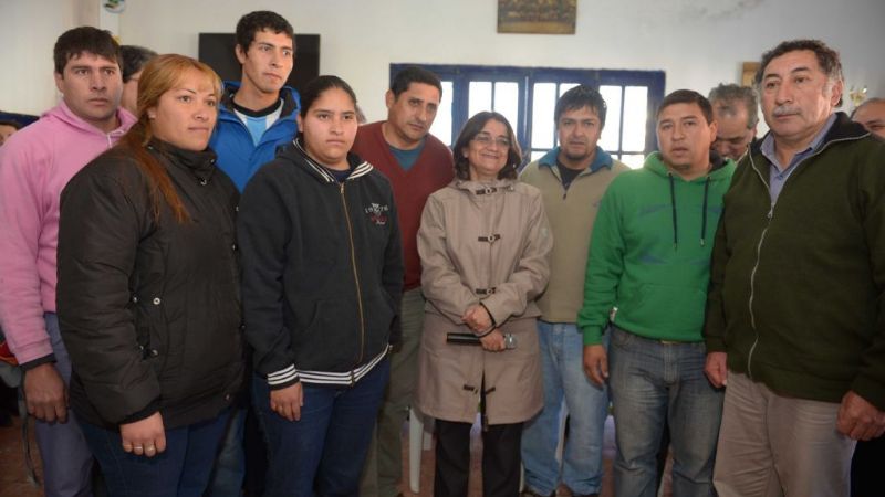 Positiva reunión de Lucía con vecinos de El Rodeo