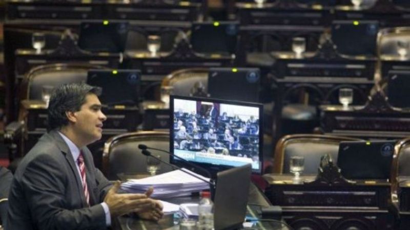 Senado: oposición se retiró de la sesión de Capitanich por presencia de Boudou