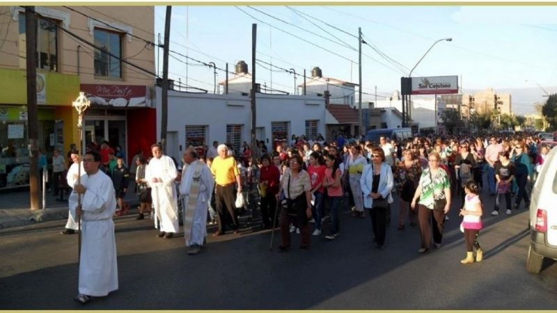 Una gran cantidad de fieles honró a Santa Rosa de Lima en Capital