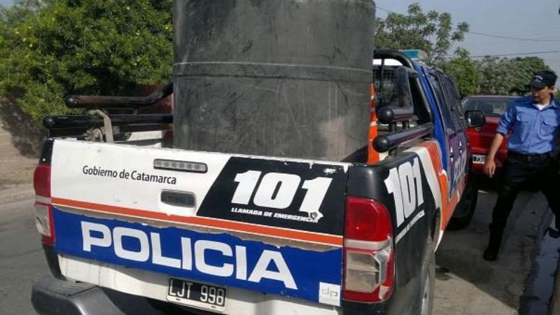 Secuestran tanque de agua robado