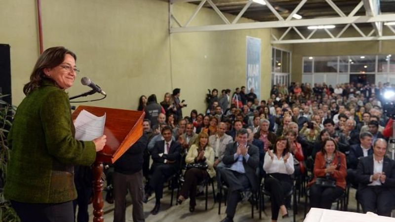 Con fuerte apoyo nacional comenzó la feria de la producción catamarqueña