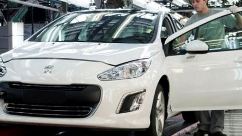 Gobierno y automotrices llegaron a un acuerdo