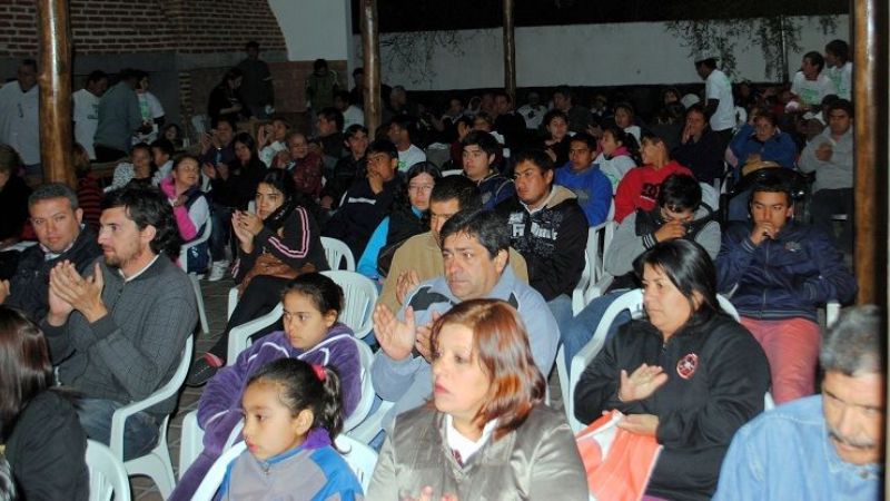 El “Grillo” Ávila pidió que “se abran las puertas a la participación”