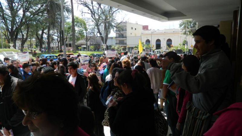 Intenso debate buscando propuestas en el Congreso sobre Niñez y Adolescencia