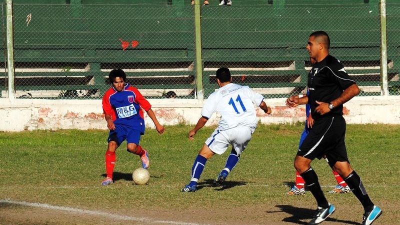 La Capital abre esta noche la disputa de la última fecha