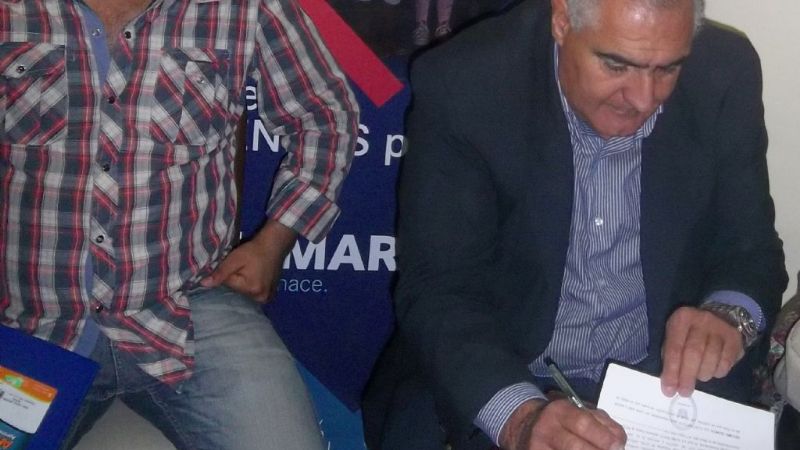 85 familias santarroseñas y de El Alto beneficiados con módulos habitacionales gratuitos