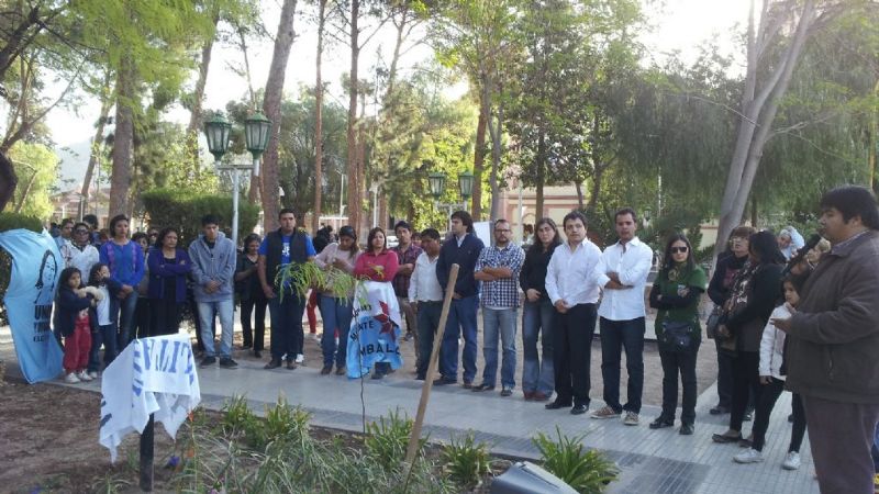 Emotivo homenaje a Daniel Aybar