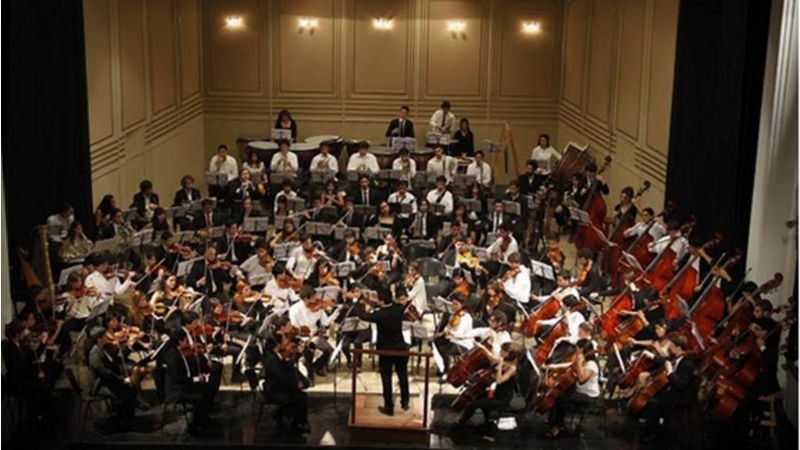 La Orquesta Juvenil del Bicentenario, en homenaje a los adultos mayores