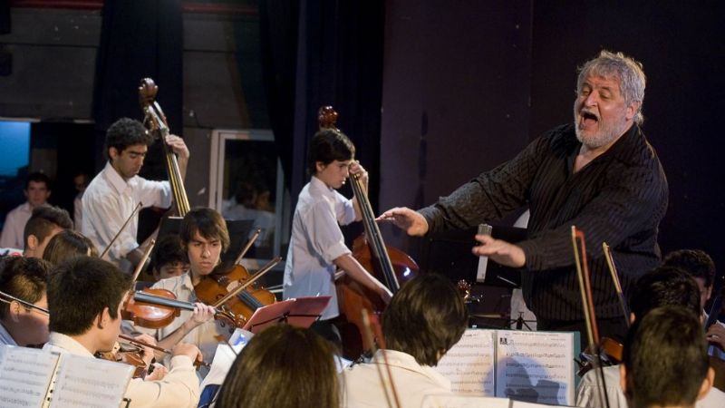 Dos generaciones, unidas por el arte y la cultura