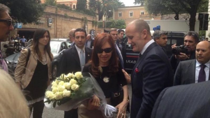 Cristina Kirchner llegó a Roma para su encuentro con el Papa