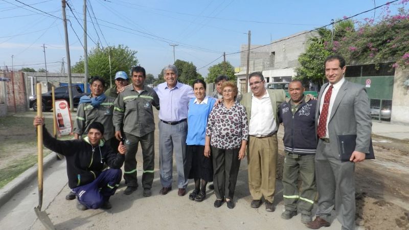 Recorrida de obra de pavimentación