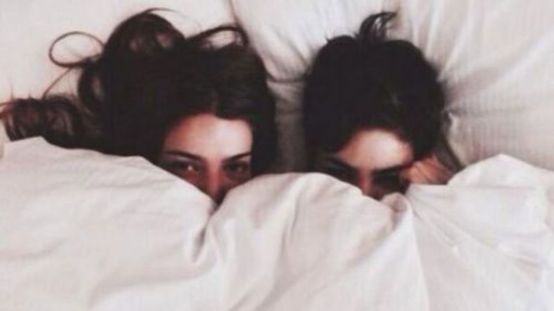 Vinculan a la catamarqueña Calu Rivero en un amorío con Agustina Cherri