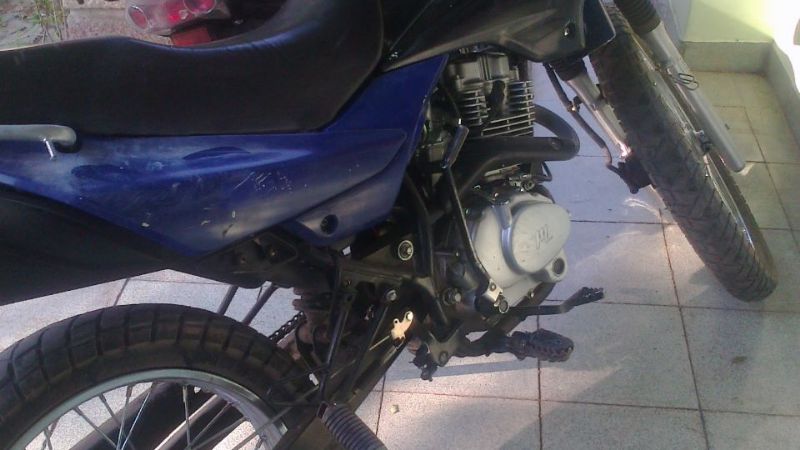 Violentó la cerradura de un auto y fue aprehendido