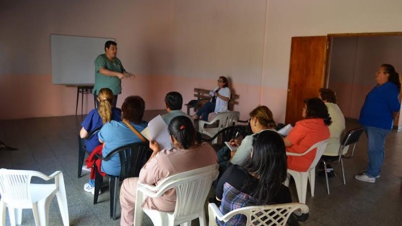 Capacitan a enfermos de la Municipalidad de Valle Viejo