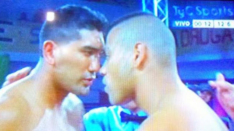 “La Cobra” Bulacios perdió por puntos ante Medina