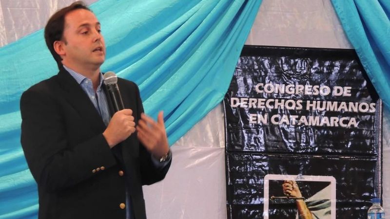 "No me gustan las verdades a medias ni la memoria selectiva"