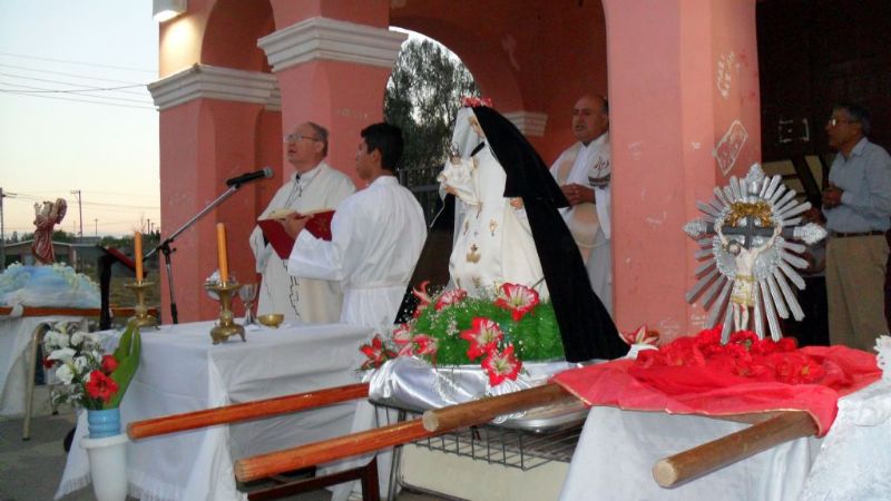 El Obispo bendijo una ermita y presidió el cierre de las fiestas patronales del Señor de los Milagros en Choya